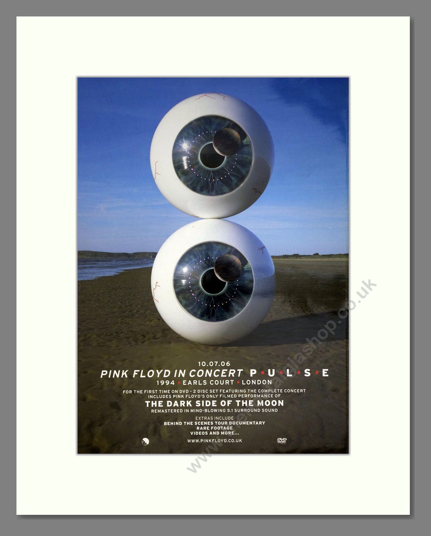 Pink Floyd - Live at Earl's Court. Vintage Advert 2006 (ref AD63521)