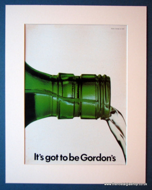 Gordon's Gin. Original advert 1975 (ref AD1173)