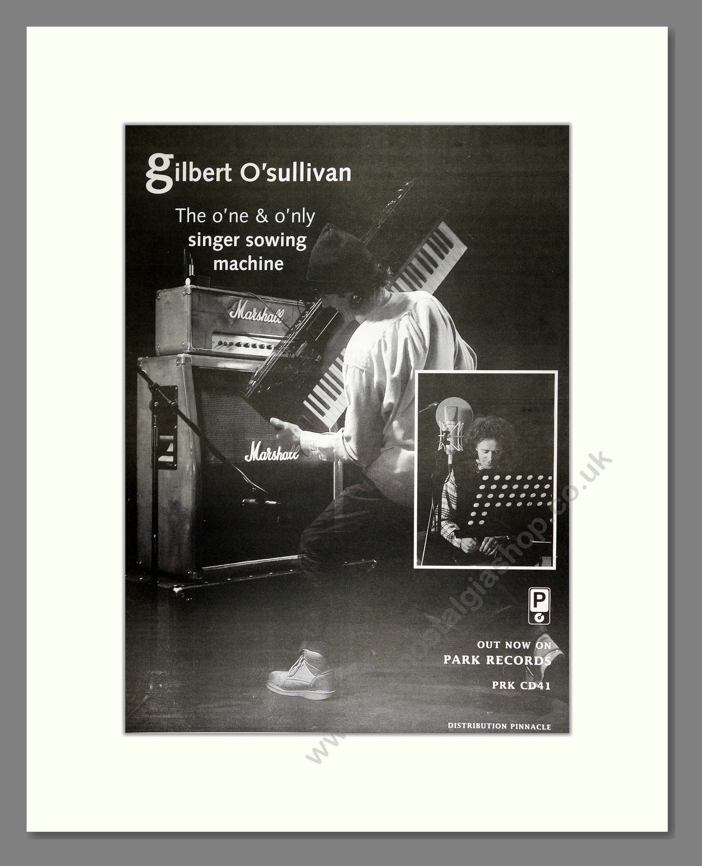 Gilbert O'Sullivan - Singer Sowing Machine. Vintage Advert 1997 (ref AD16395)