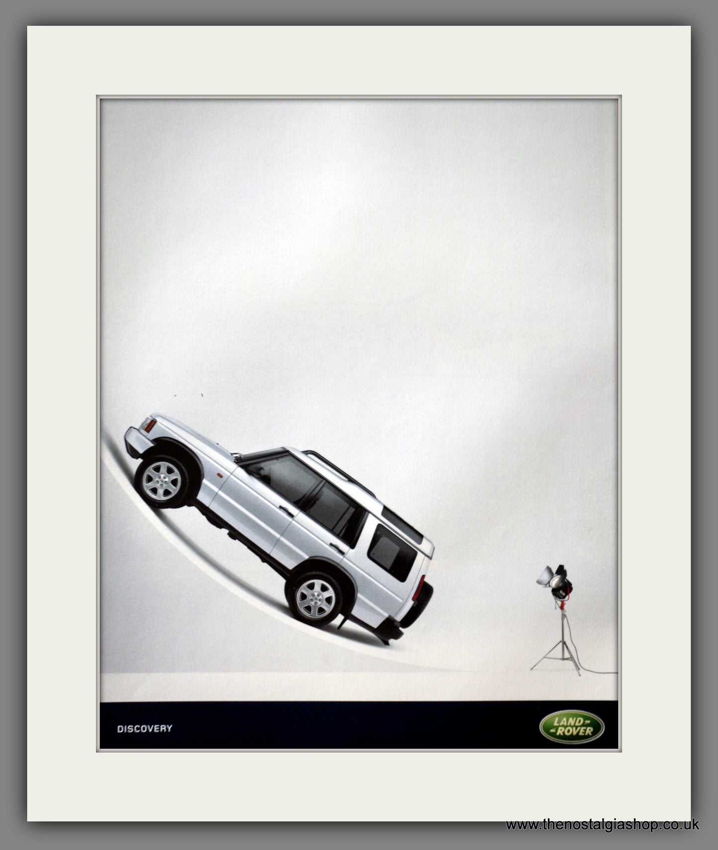 Land Rover Discovery. 2003 Original Advert (ref AD61053)