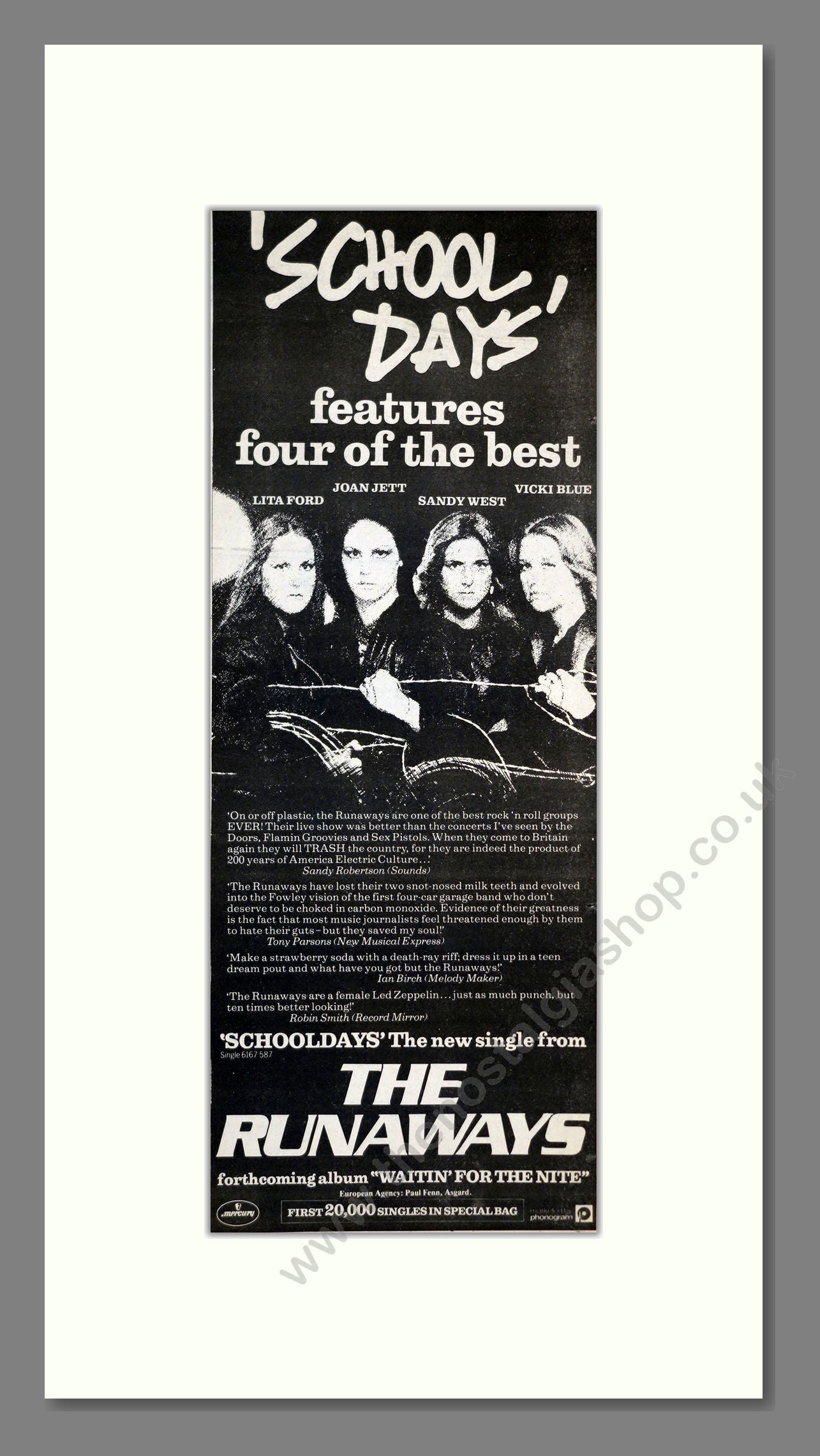 The Runaways - Schooldays. Vintage Advert 1977 (ref AD201127)